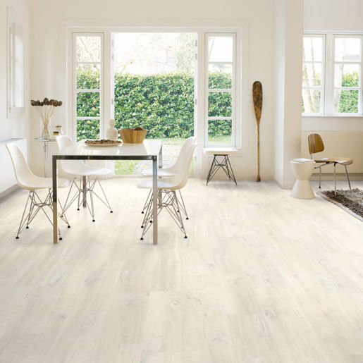 Charlotte Oak White - CRH3178